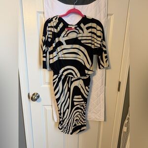 Boston Proper Black and White Ruched Dress
